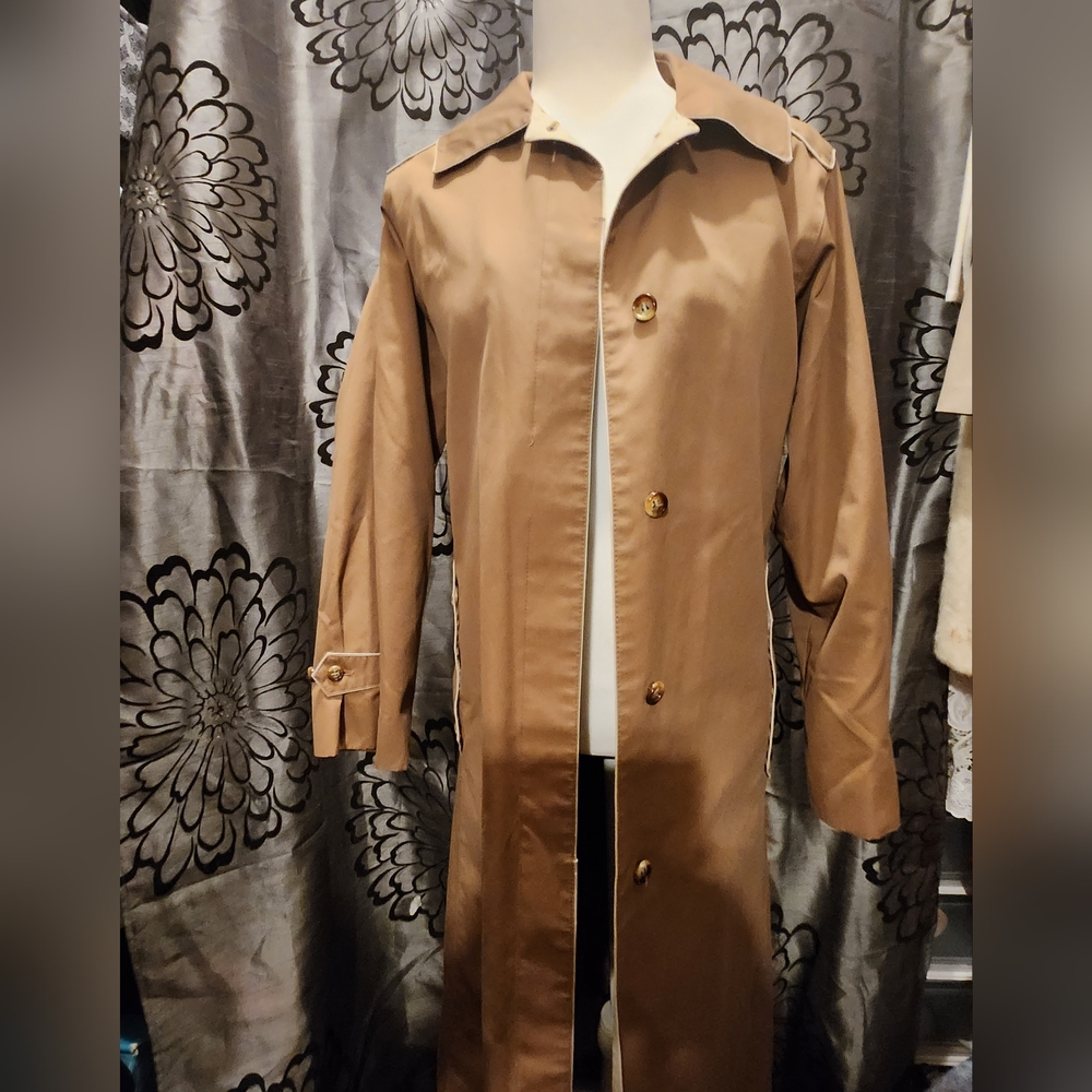 RainShedder Trench Coat